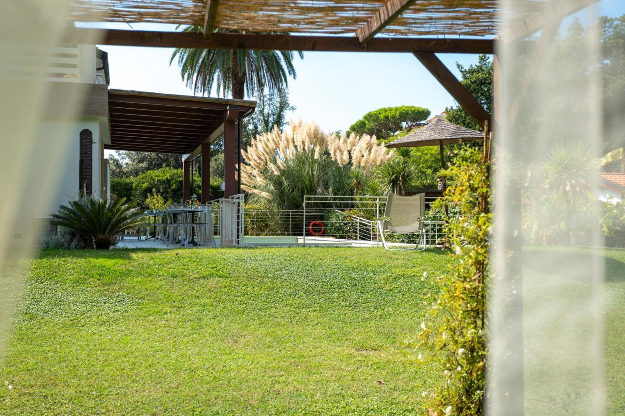 Il Gioiello B&B Marina di Pietrasanta Esterno foto